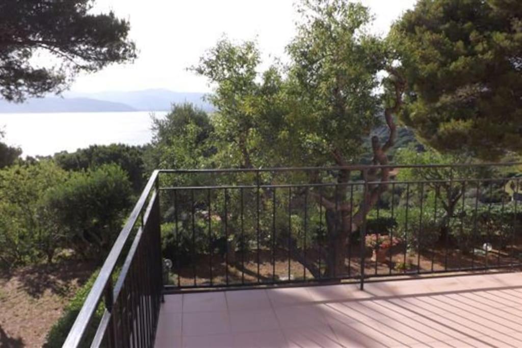 La Casa Dei Nonni - Services Included - Servizi Inclusi กาโปลิเวรี ภายนอก รูปภาพ