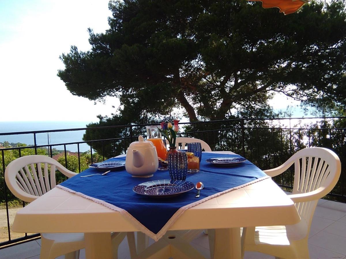 La Casa Dei Nonni - Services Included - Servizi Inclusi กาโปลิเวรี ภายนอก รูปภาพ